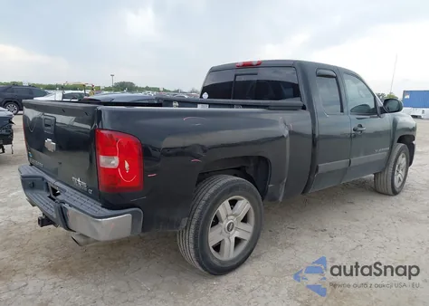 2008 Chevrolet Silverado 1500 Lt1 z USA, uszkodzony, nr VIN 1GCEC19J98Z332198